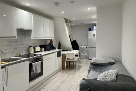 undefined, Withington M20