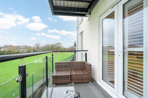 1 bedroom apartment for sale, Hawker Drive, Addlestone KT15
