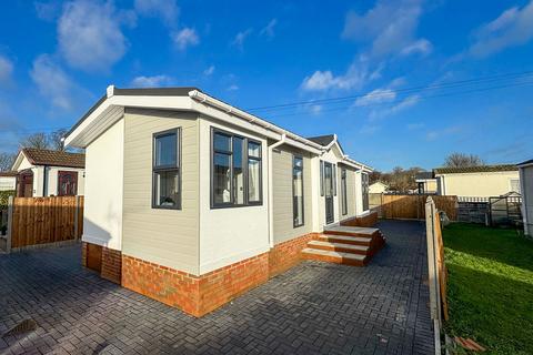 undefined, Weybridge Park Estate, Addlestone KT15