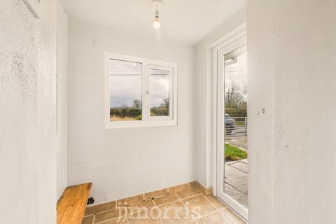undefined, Capel Iwan, Newcastle Emlyn, SA38