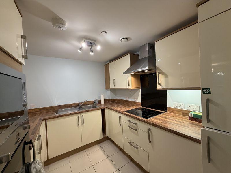 Fitted Kitchen
