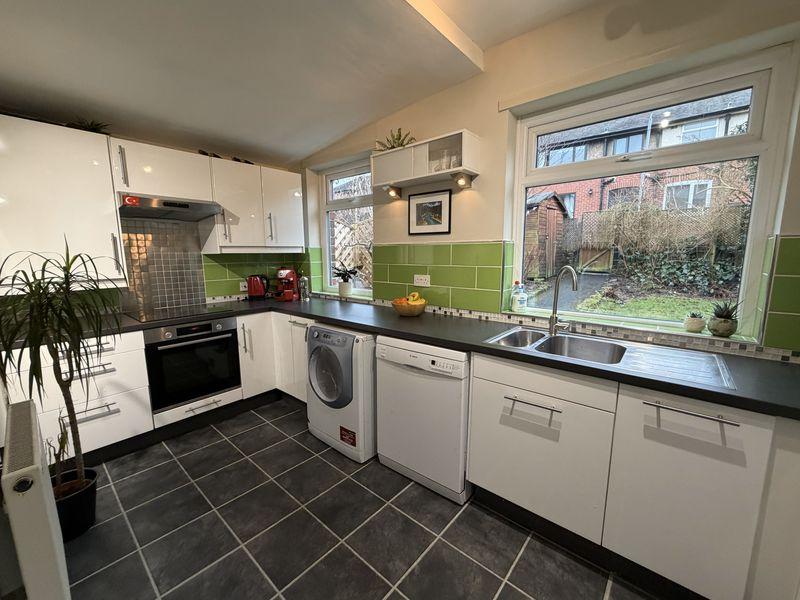 Fitted Kitchen