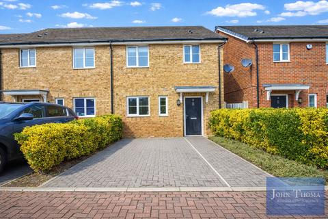 undefined, Ash Road, Chigwell IG7
