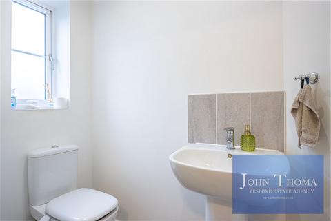 undefined, Ash Road, Chigwell IG7