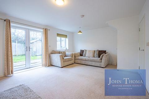 undefined, Ash Road, Chigwell IG7