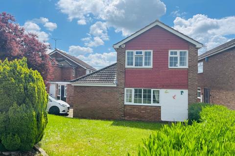 3 bedroom detached house for sale, St. Johns Avenue, Kingsthorpe, Northampton NN2