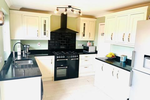 3 bedroom detached house for sale, St. Johns Avenue, Kingsthorpe, Northampton NN2