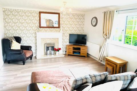 3 bedroom detached house for sale, St. Johns Avenue, Kingsthorpe, Northampton NN2