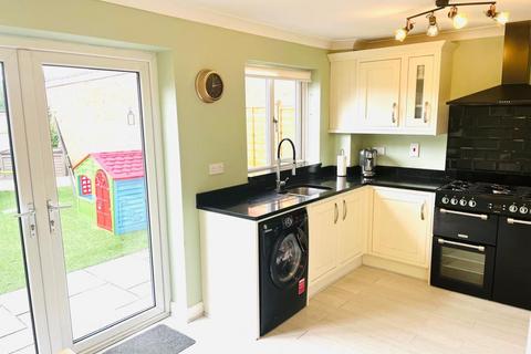 3 bedroom detached house for sale, St. Johns Avenue, Kingsthorpe, Northampton NN2