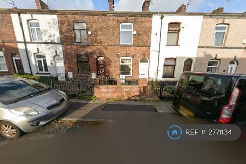 2 bedroom terraced house to rent, Brookshaw Street, Bury, BL9
