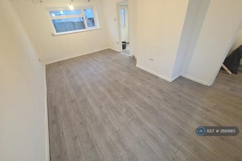 3 bedroom terraced house to rent, Pencraig, Llangefni, LL77
