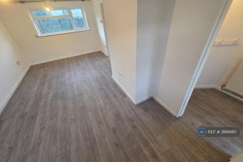 undefined, Pencraig, Llangefni, LL77