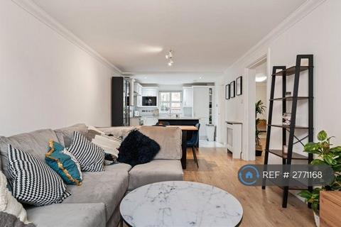 2 bedroom semi-detached house to rent, Melville Place, London, N1