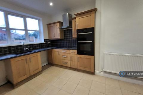 undefined, Commodore Place, Wigan, WN5