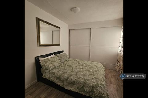 undefined, Meteor Court, Cardiff, CF24