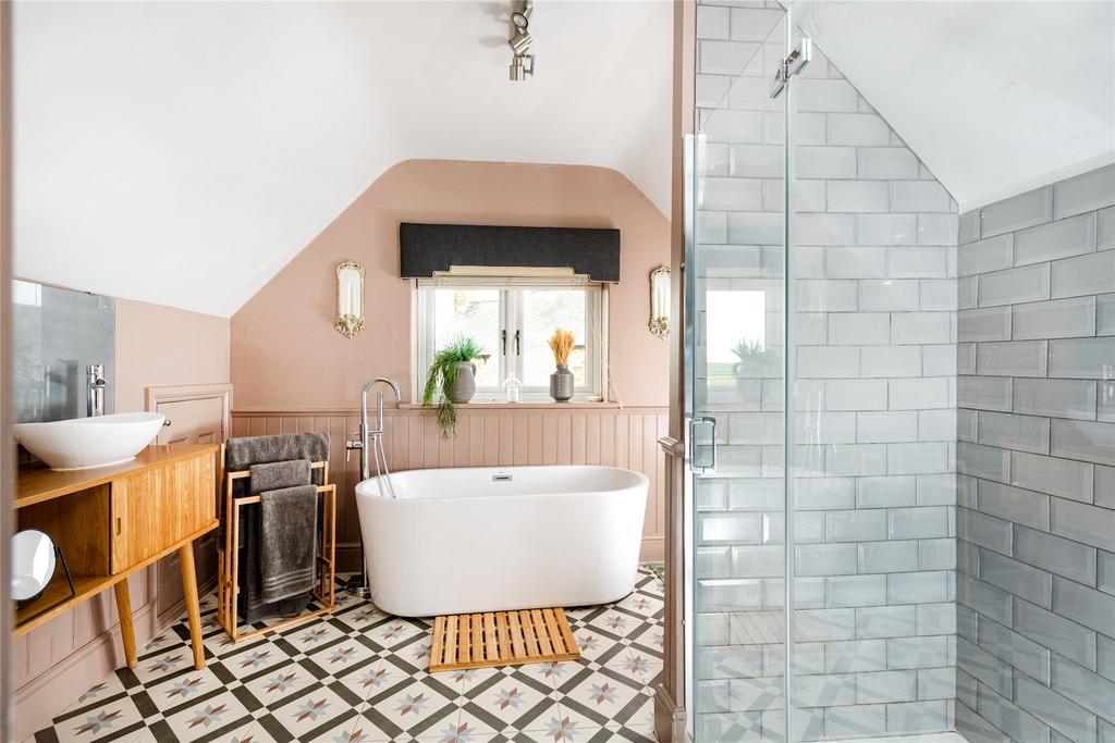 En Suite One