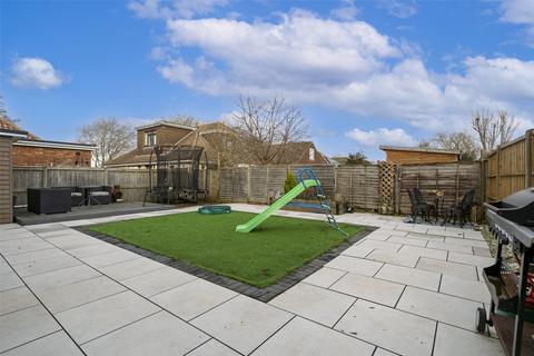 2 bedroom bungalow for sale, Glynde Avenue, Goring By Sea, Worthing, West Sussex, BN12