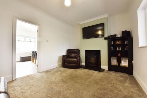 3 bedroom semi-detached house for sale, Lawnswood Road, Stourbridge DY8