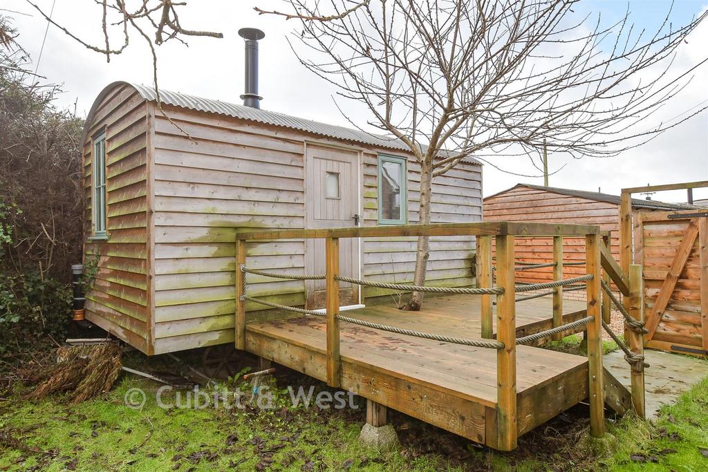Workshop/Outbuildings