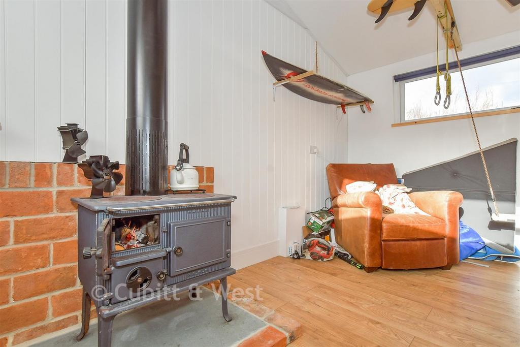 External Lifestyle Photograph