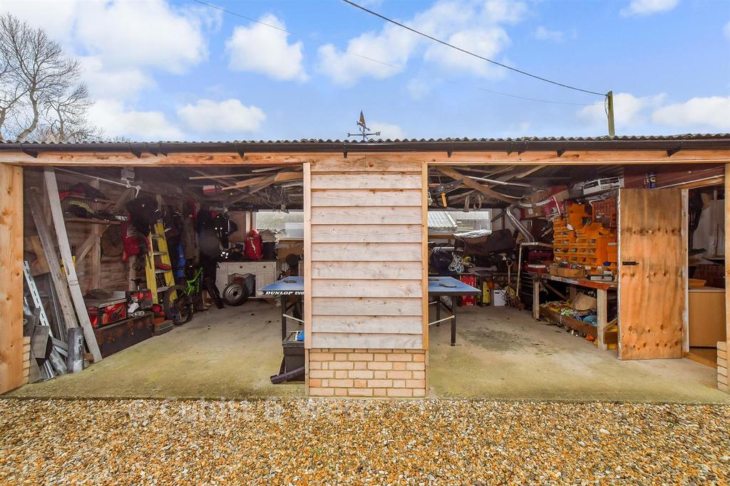Workshop/Outbuildings