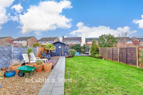 undefined, Harvest Road, Denmead, Waterlooville, Hampshire