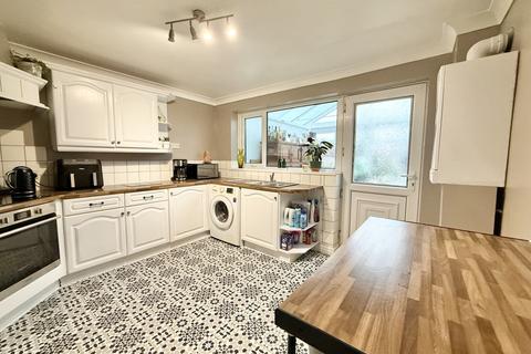 2 bedroom semi-detached house for sale, Skipsea View, Sunderland, SR2