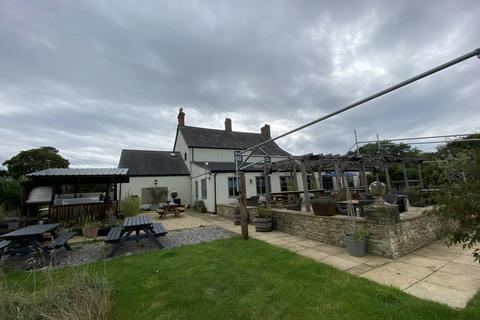 Pub to rent, Burford Rd Minster Lovell OX29 0RZ