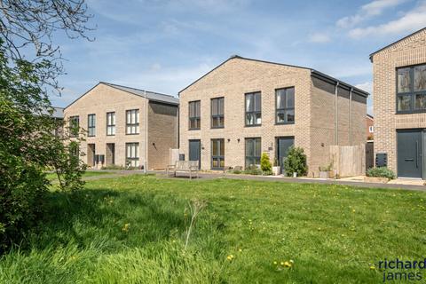 undefined, Pryde Close, Swindon, SN3