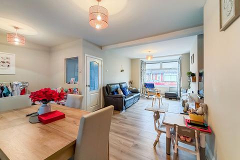 3 bedroom terraced house for sale, The Avenue, Caerphilly CF83
