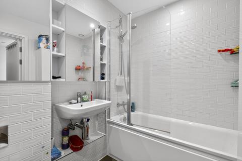 2 bedroom flat for sale, 15 Victory Parade, Woolwich, SE18