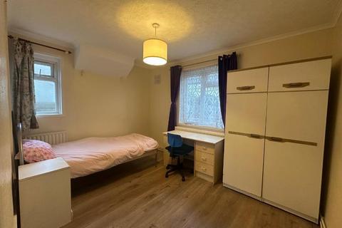 1 bedroom detached house to rent, Begonia Walk, East Acton, W12 0BE