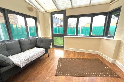 undefined, Leagrave, Luton LU4