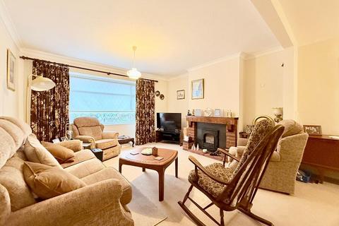3 bedroom semi-detached house for sale, Calverton Road, Limbury Mead, Luton, Bedfordshire, LU3 2SY