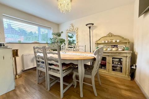undefined, Marston Gardens, Old Bedford Road, Luton, Bedfordshire, LU2 7DY
