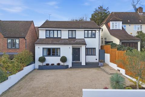 4 bedroom detached house for sale, Russell Road, Buckhurst Hill IG9