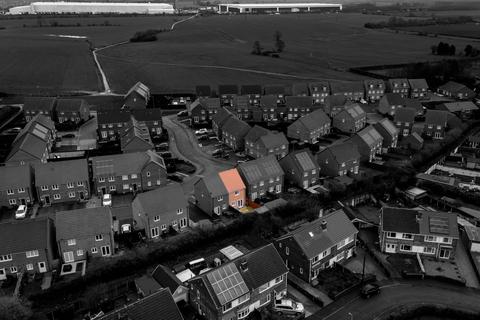 2 bedroom semi-detached house for sale, Hawthorne Close, Pontefract WF8