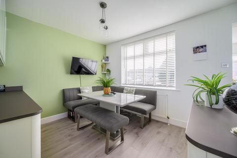 3 bedroom terraced house for sale, Sewall Highway, CV2 - Stunning Throughout