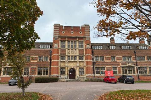 Mixed use for sale, Shenley Lane, London Colney St Albans AL2 1AG