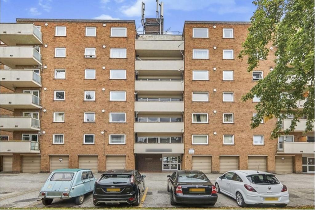 Site Front