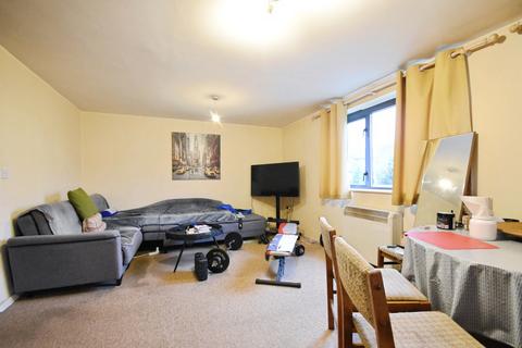 3 bedroom flat for sale, Withersfield Road, Haverhill, CB9