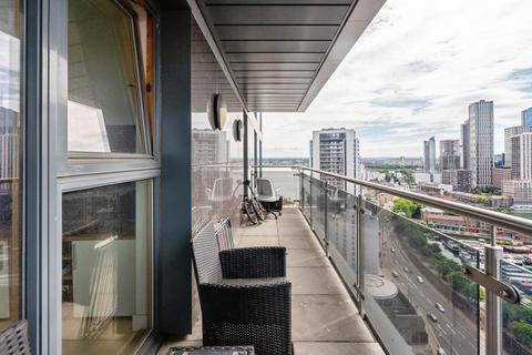 2 bedroom apartment for sale, 9 Province Square, London, E14
