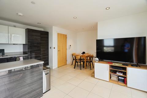 2 bedroom apartment for sale, 9 Province Square, London, E14