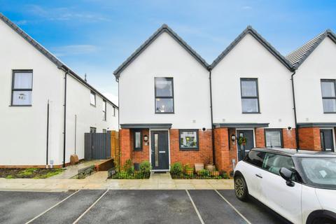 2 bedroom end of terrace house for sale, Brimble Close, Bude, EX23