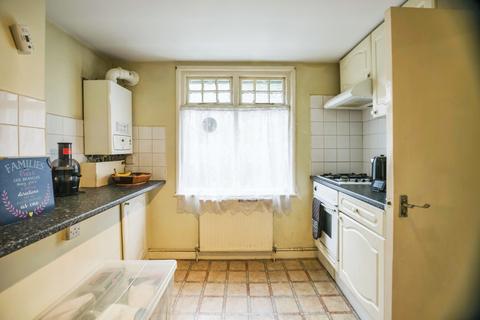 undefined, Godstone Road, Kenley, CR8