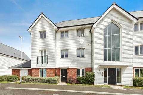 2 bedroom ground floor flat for sale, Talavera Road, Canterbury, CT1