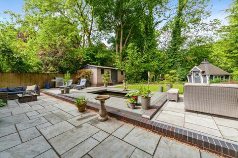 6 bedroom detached house for sale, Wesley Place, Mold, CH7