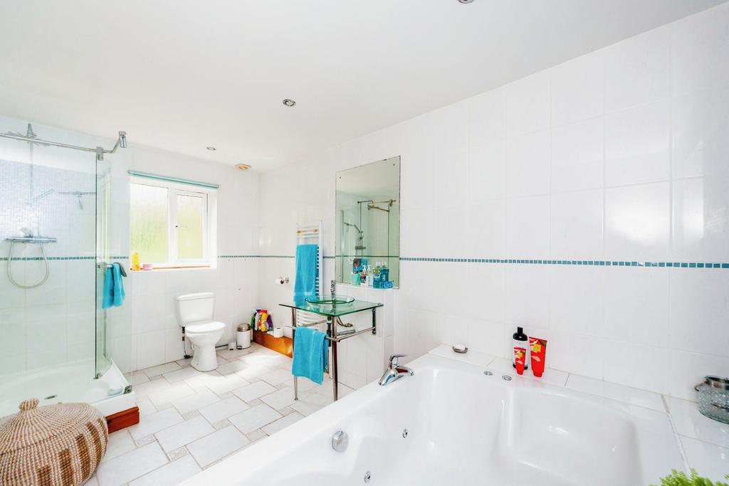 En-suite One