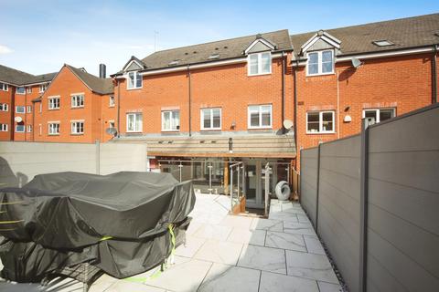 undefined, Quayle Court, Kidderminster, DY11