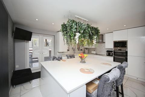 undefined, Quayle Court, Kidderminster, DY11